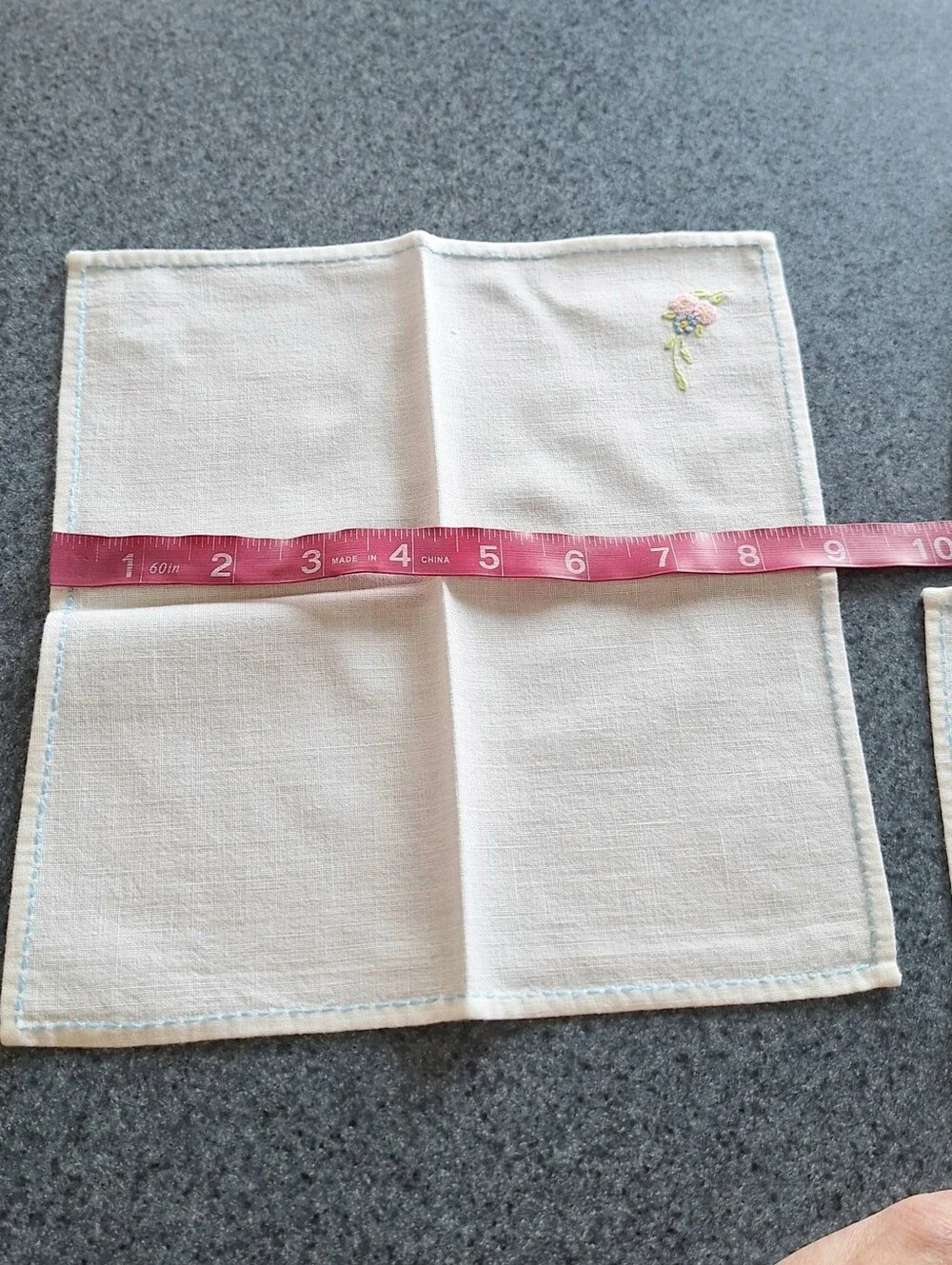 Vintage Handmade Embroidered Basket & Flowers Linen Tablecloth & Nakin Set